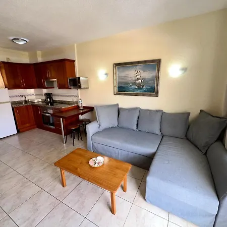 Pier View Cristianos Free Wifi Daire